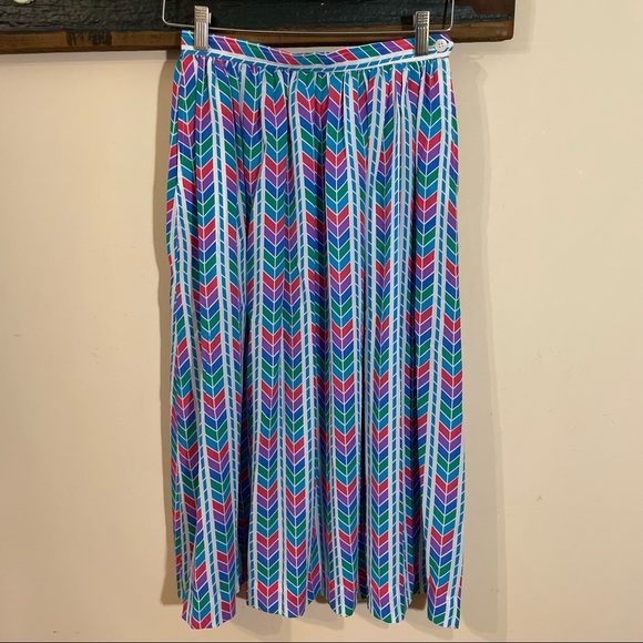 Vintage Evan Picone Multicolour Chevron Pattern Pleated Skirt Size 8 - Picture 4 of 14